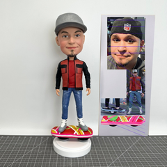 Custom Casual Bobbleheads, Custom Skateboard Boy Bobbleheads, Custom Boyfriend Figurines, Custom Sport Sculptures From Photos