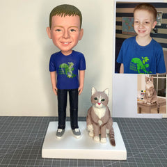 Custom Bobbleheads Of Kids With Cat, Custom Bobble Head Boy And Dog, Christmas Gifts For Kids 2020, Custom Bobbleheads With Pets