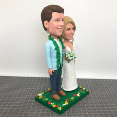 Custom Wedding Cake Topper Personalized Wedding Cake Topper Bobbleheads Custom Groom and Bride Bobbleheads Figurines Unique Anniversary Gift