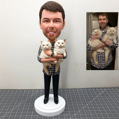 Custom Man Bobbleheads With 2 Cat, Personalized Cat Figures, Custom Cat Bobbleheads, Custom Pets Bobbleheads